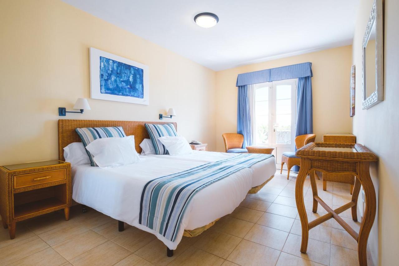 Apartamentos Livvo Coloradamar Плайя-Бланка Екстер'єр фото